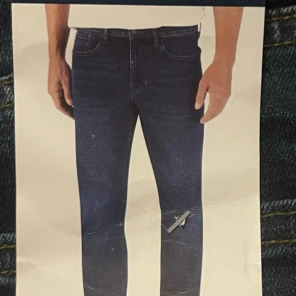 Chaps Men’s Jeans Bay Blue stretch waistband  spirited tradition #23 - Picture 2 of 8